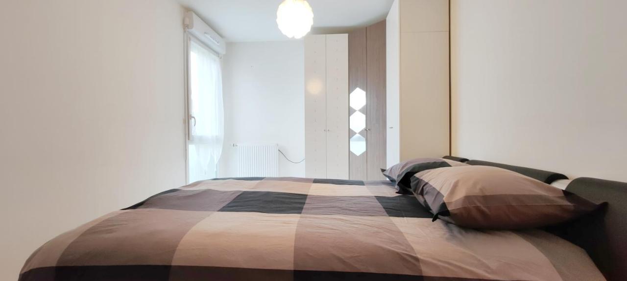 Ferienwohnung Chic Apart With Parking Near Paris Épinay-sur-Seine Exterior foto