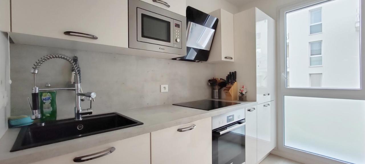 Ferienwohnung Chic Apart With Parking Near Paris Épinay-sur-Seine Exterior foto